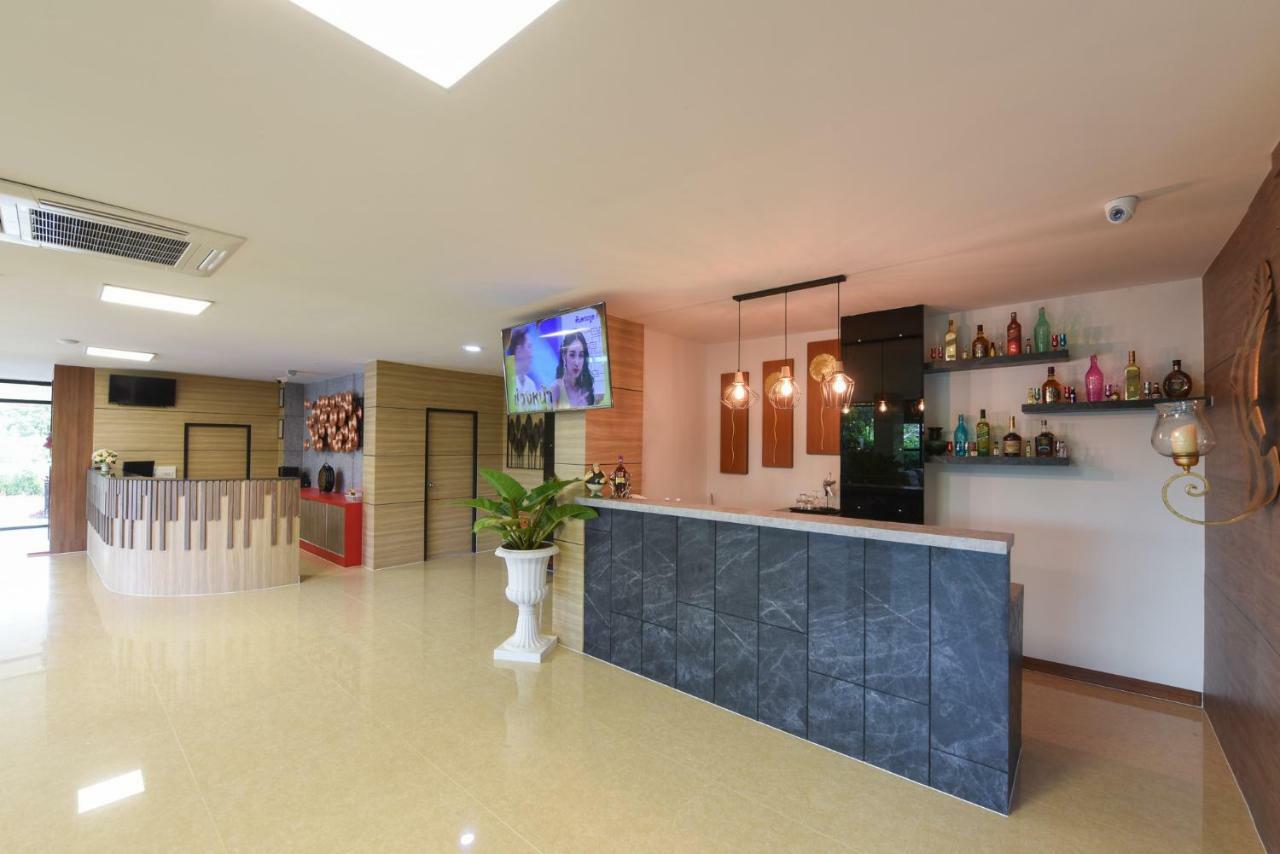 Wish Hotel Ubon Ubon Ratchathani Exteriör bild